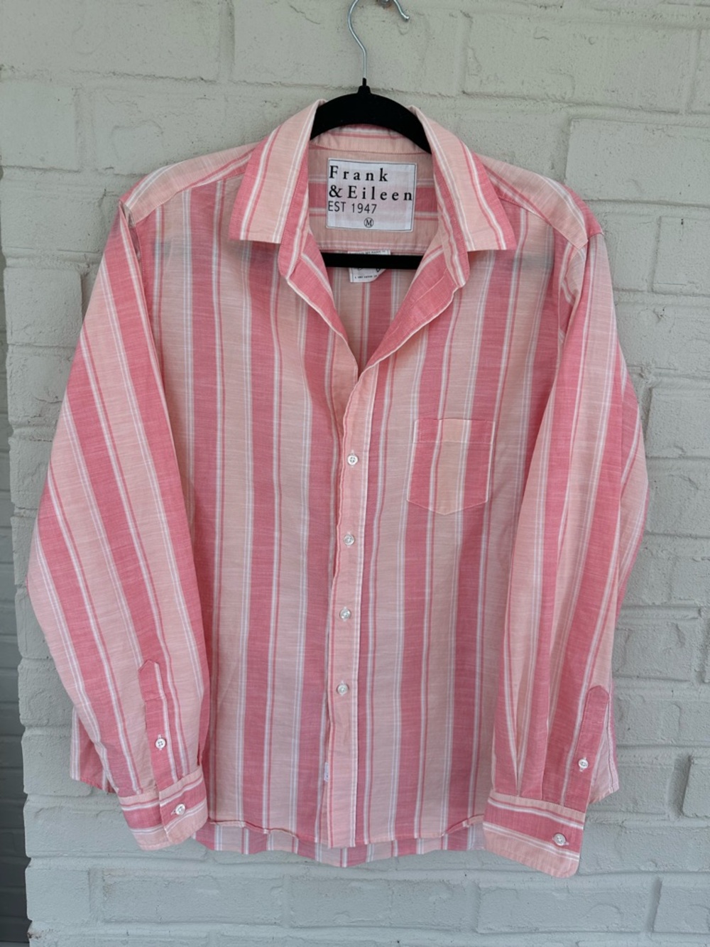 Frank & Eileen Eileen Button Up Shirt Women’s Size Medium